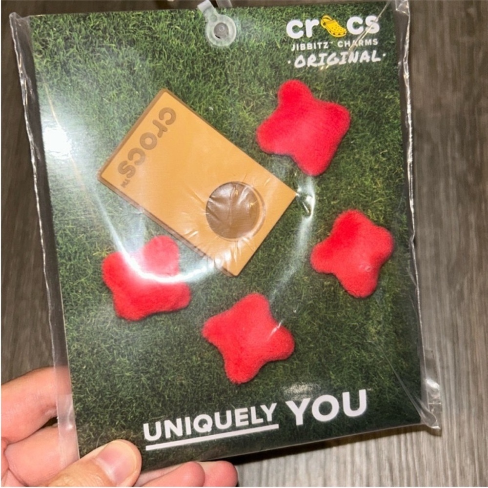 Crocs cornhole 5-pack charms
